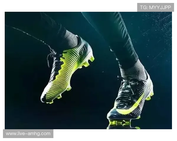 皇冠真人足球专业的客服团队全天候在线为玩家提供贴心的服务支持